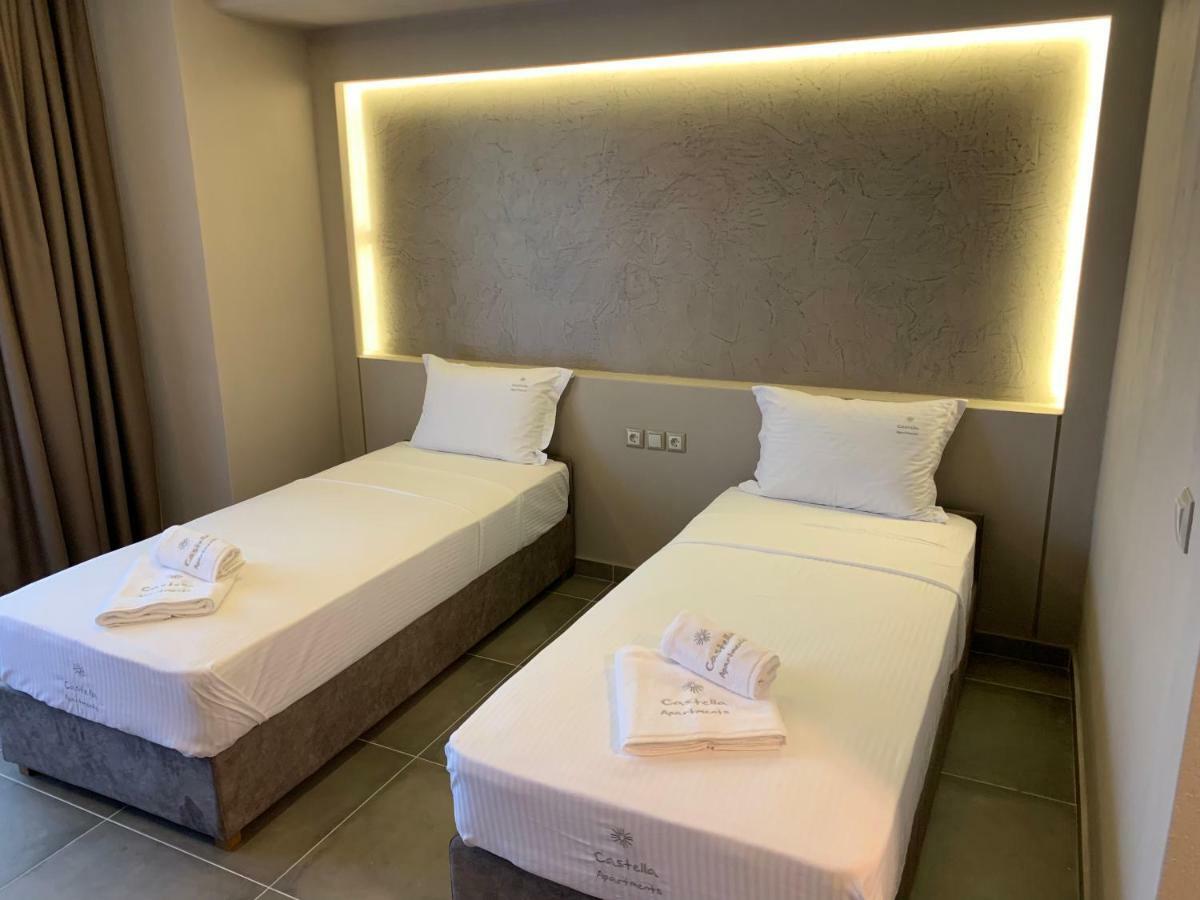 Castella Apartments فوروفورو المظهر الخارجي الصورة