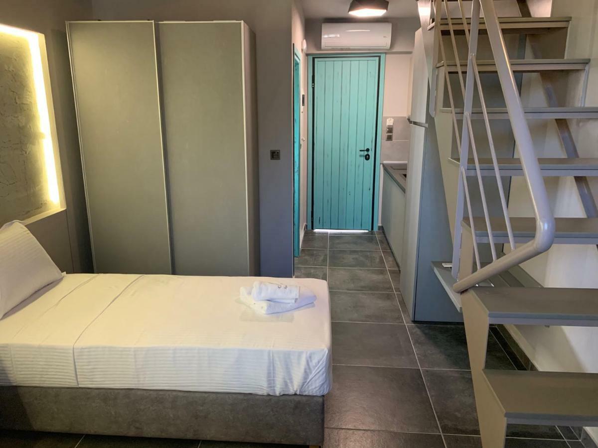 Castella Apartments فوروفورو المظهر الخارجي الصورة