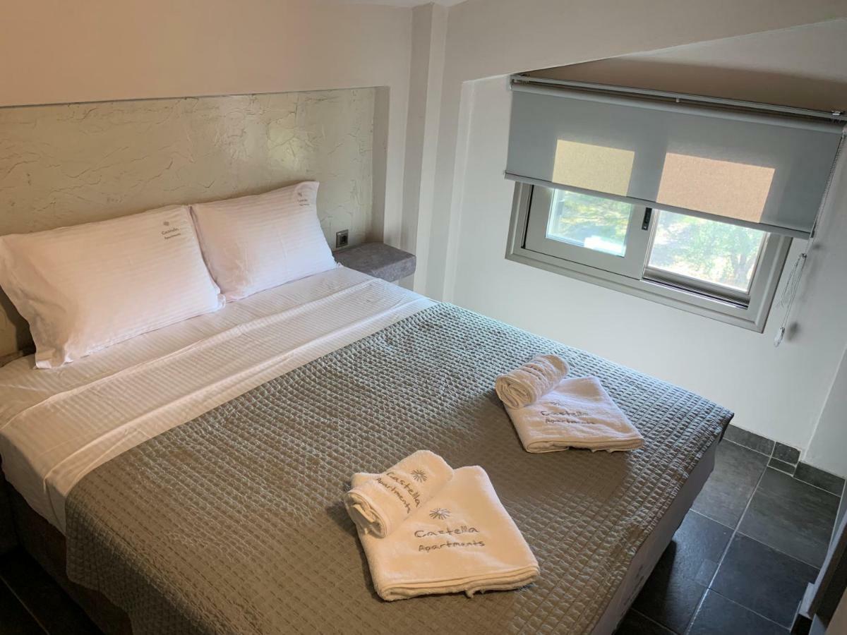 Castella Apartments فوروفورو المظهر الخارجي الصورة